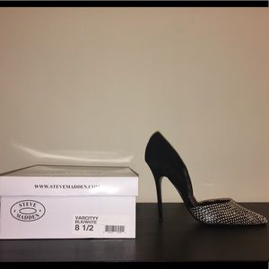 Steve Madden pumps