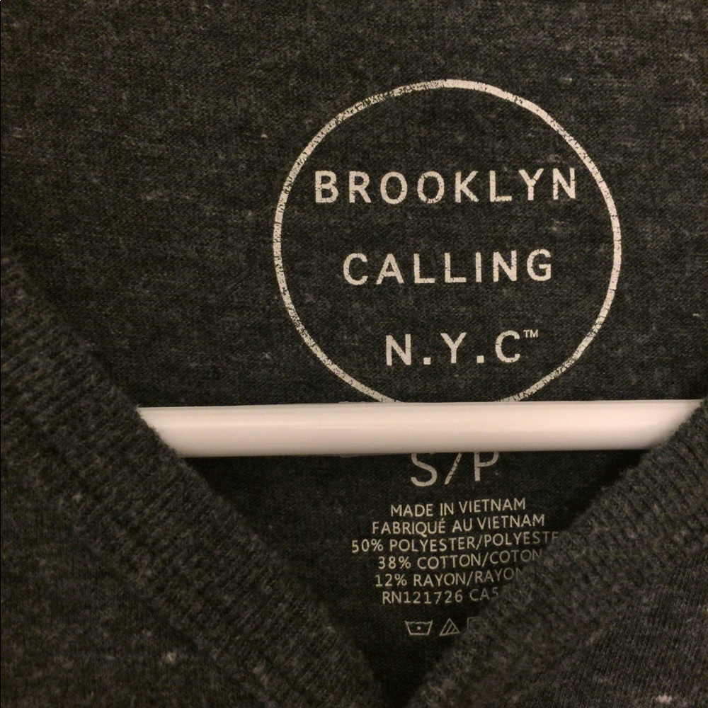 Brooklyn Calling N.Y.C GRAY MEN'S SHIRT
