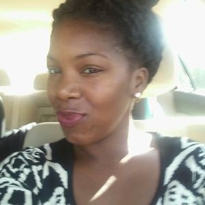 Meet your Posher, Megan