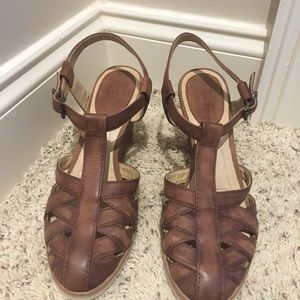 Frye Maye Fisherman Ankle Sandals