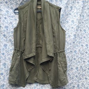 Olive sleeveless jacket