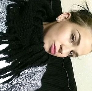 Meet your Posher, Madison