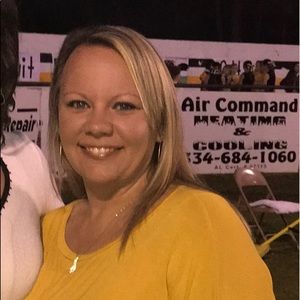 Meet your Posher, Amanda