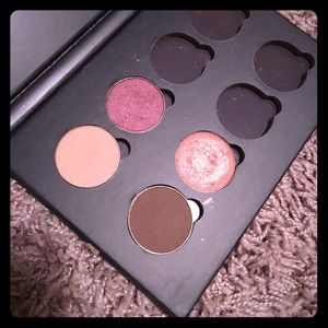 Eyeshadow pan bundle