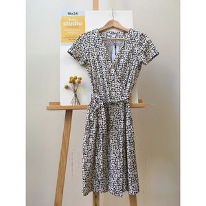👗 DVF wrap dress floral