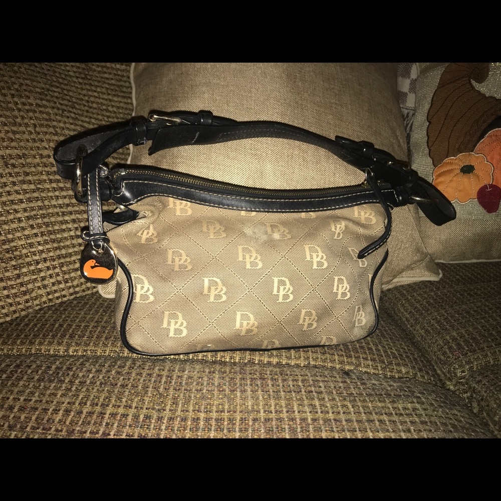 Dooney & Bourke Purse