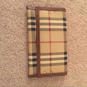 Burberry plaid wallet