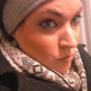 Meet your Posher, Victoria