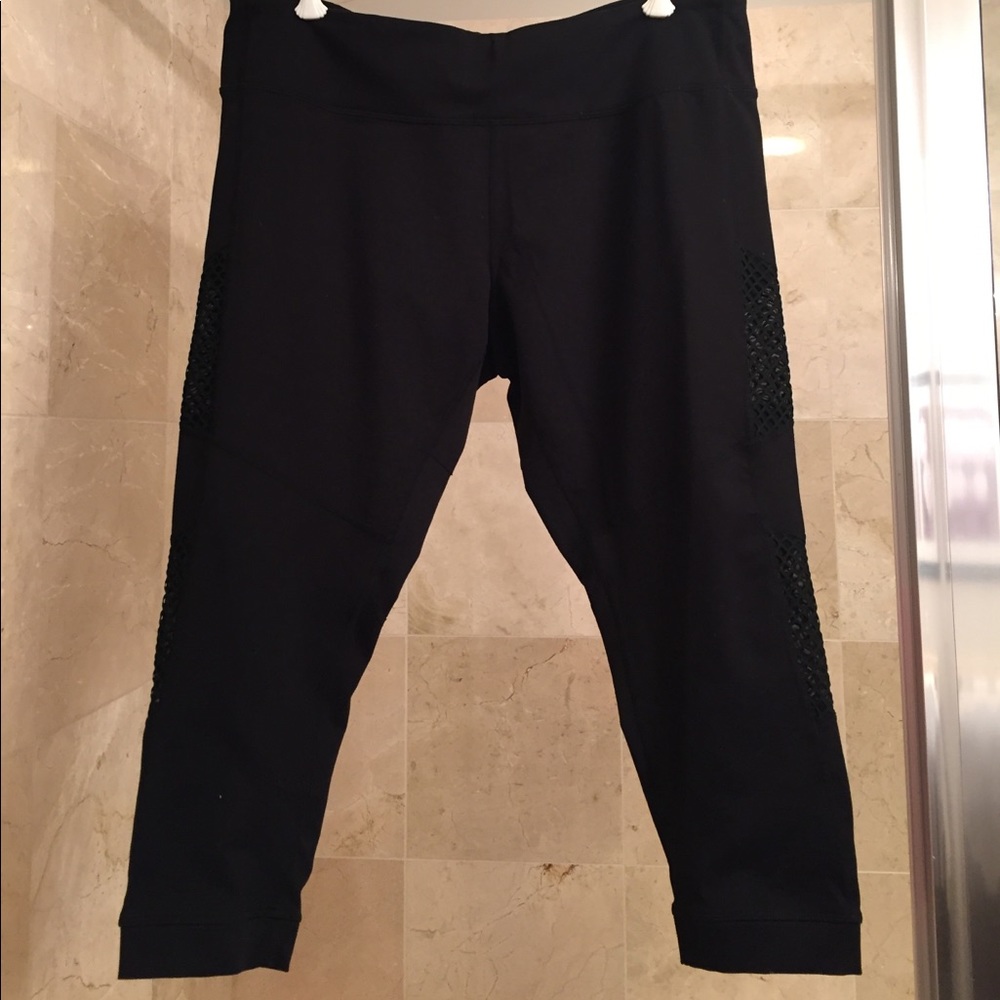 Zella 'Live In - Caliente' Crop Leggings