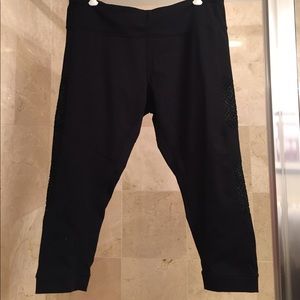 Zella 'Live In - Caliente' Crop Leggings