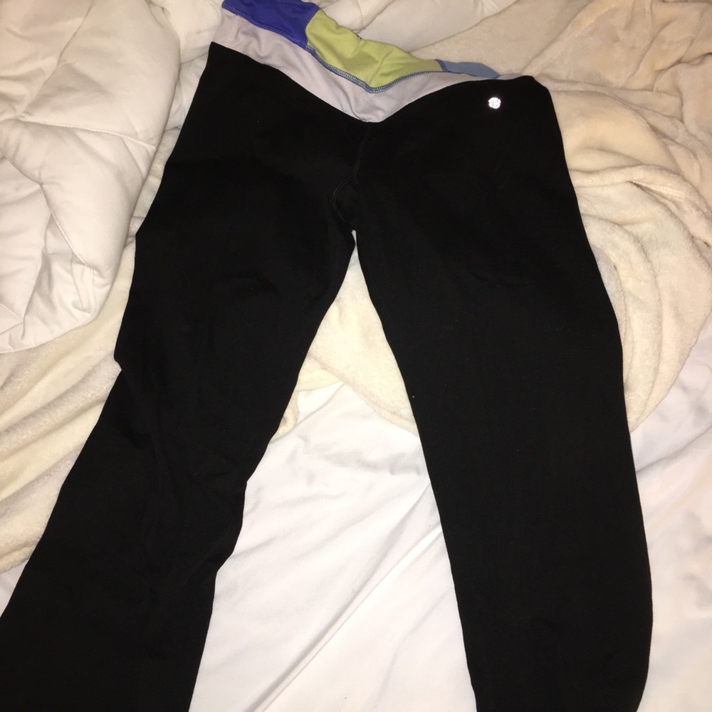 Bally Total Fitness Yoga Pants