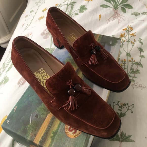 Salvatore Ferragamo heels - Picture 2 of 8