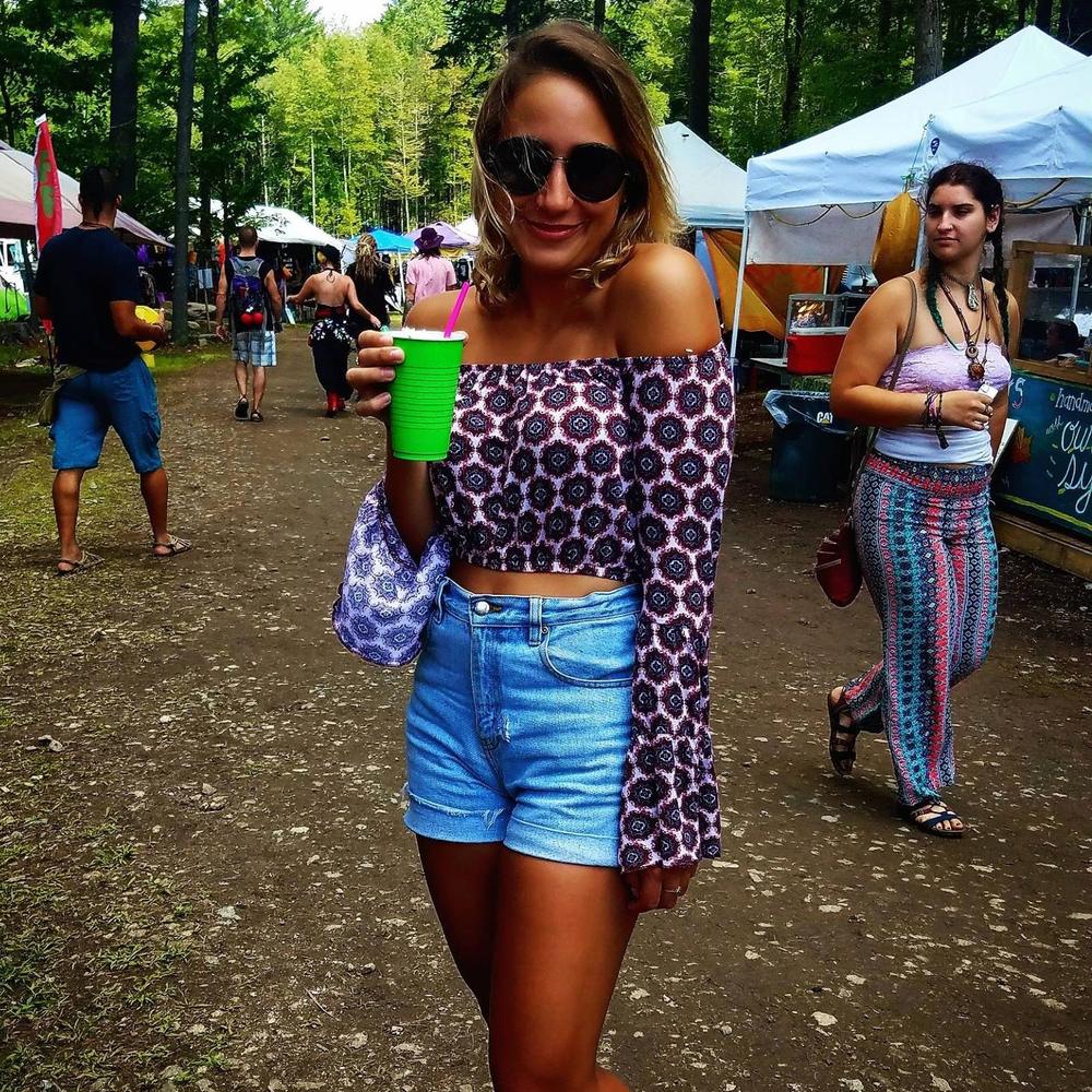 Meet your Posher, Jennifer