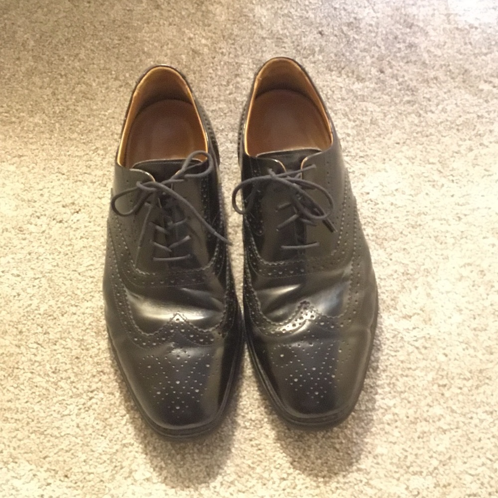 Men’s Dressports by Rockport dress wing tips