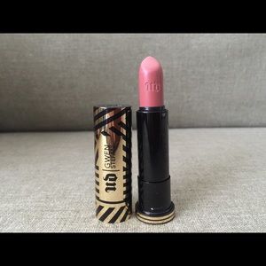 Urban Decay Gwen Stefani Lipstick in Ex-Girlfriend