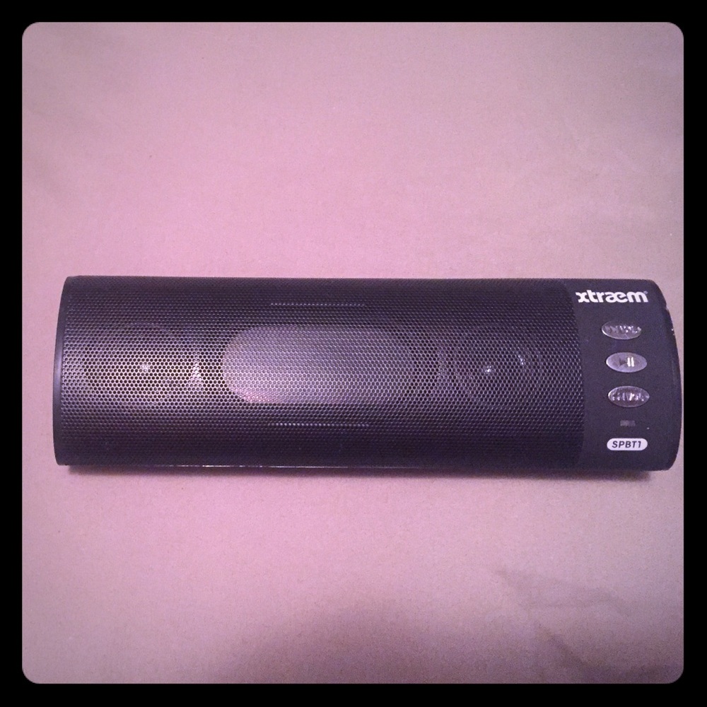 Xtraem bluetooth speaker