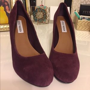 Steve Madden burgundy suede heels