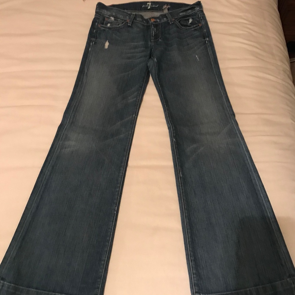 7 for all mankind, DOJO