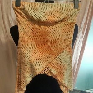 FABULOUS fall-colored strapless top (size small)