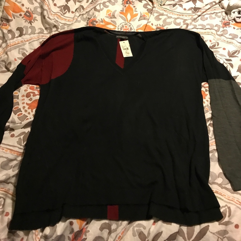 Lane Bryant lightweight v neck sweater - new w tag