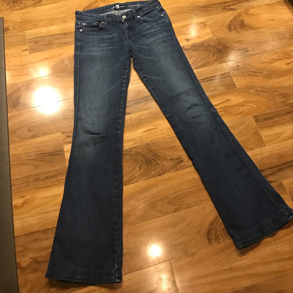 Seven Jeans - A Pocket Style