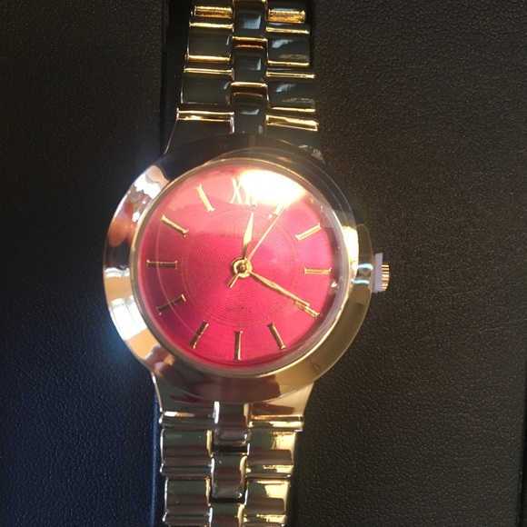 Cote D’ Azur watch, necklace and earring set - Picture 2 of 5