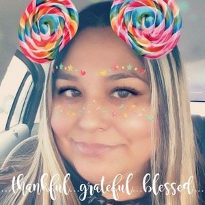 Meet your Posher, Connie