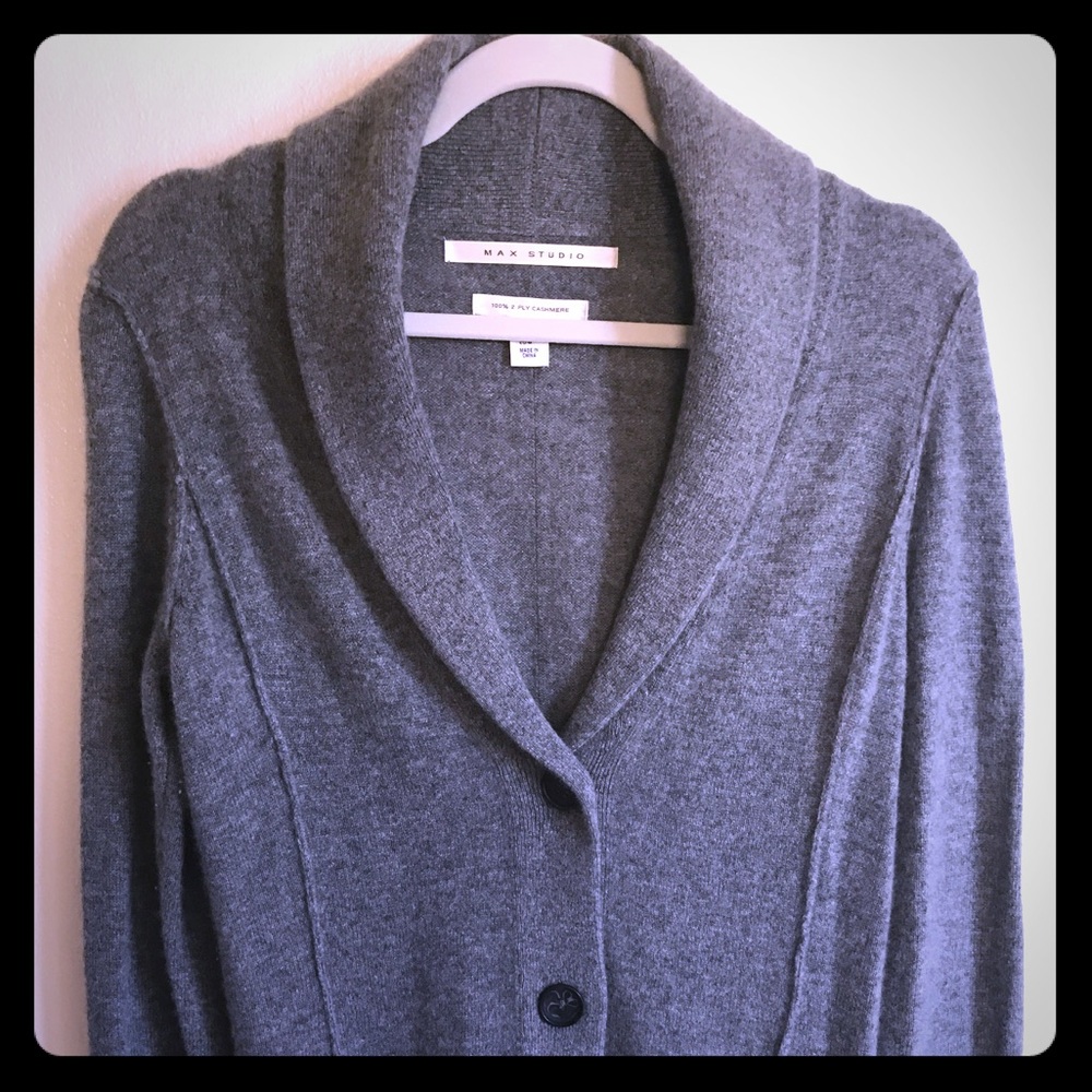 Max Studio Sweater - image 1