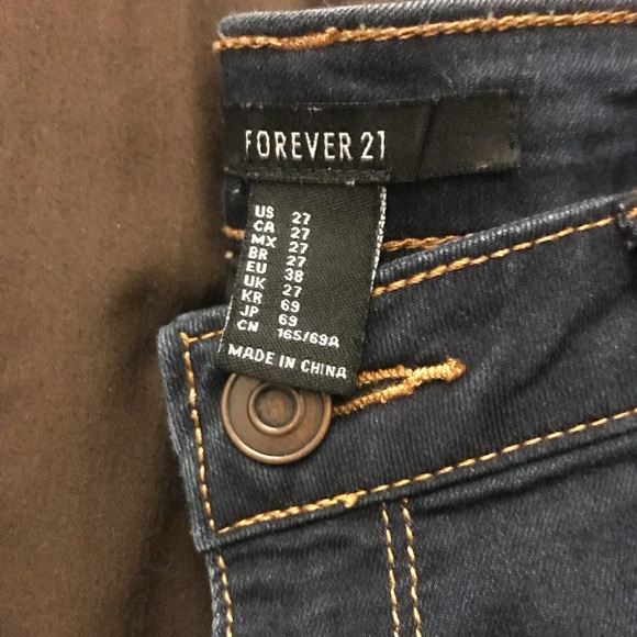 Jeans - Picture 2 of 2