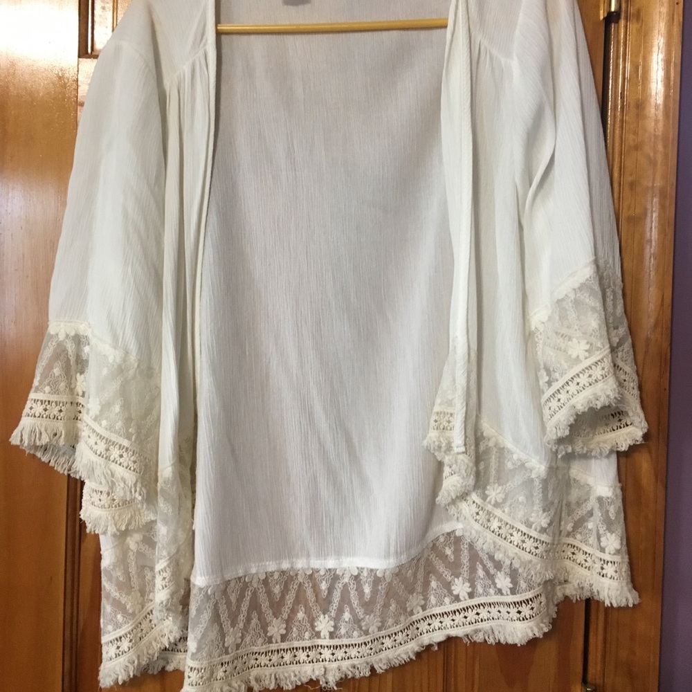 Lacey cover up