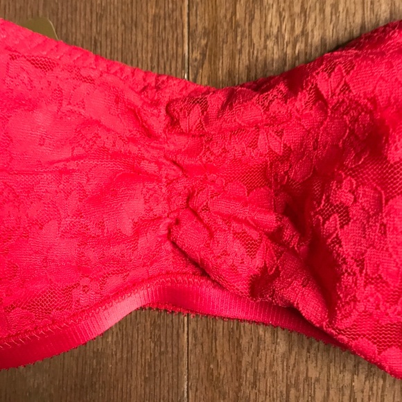 Strapless lace padded bra - Picture 3 of 4