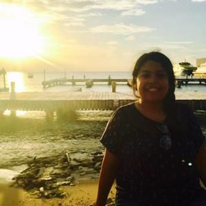 Meet your Posher, Mayra