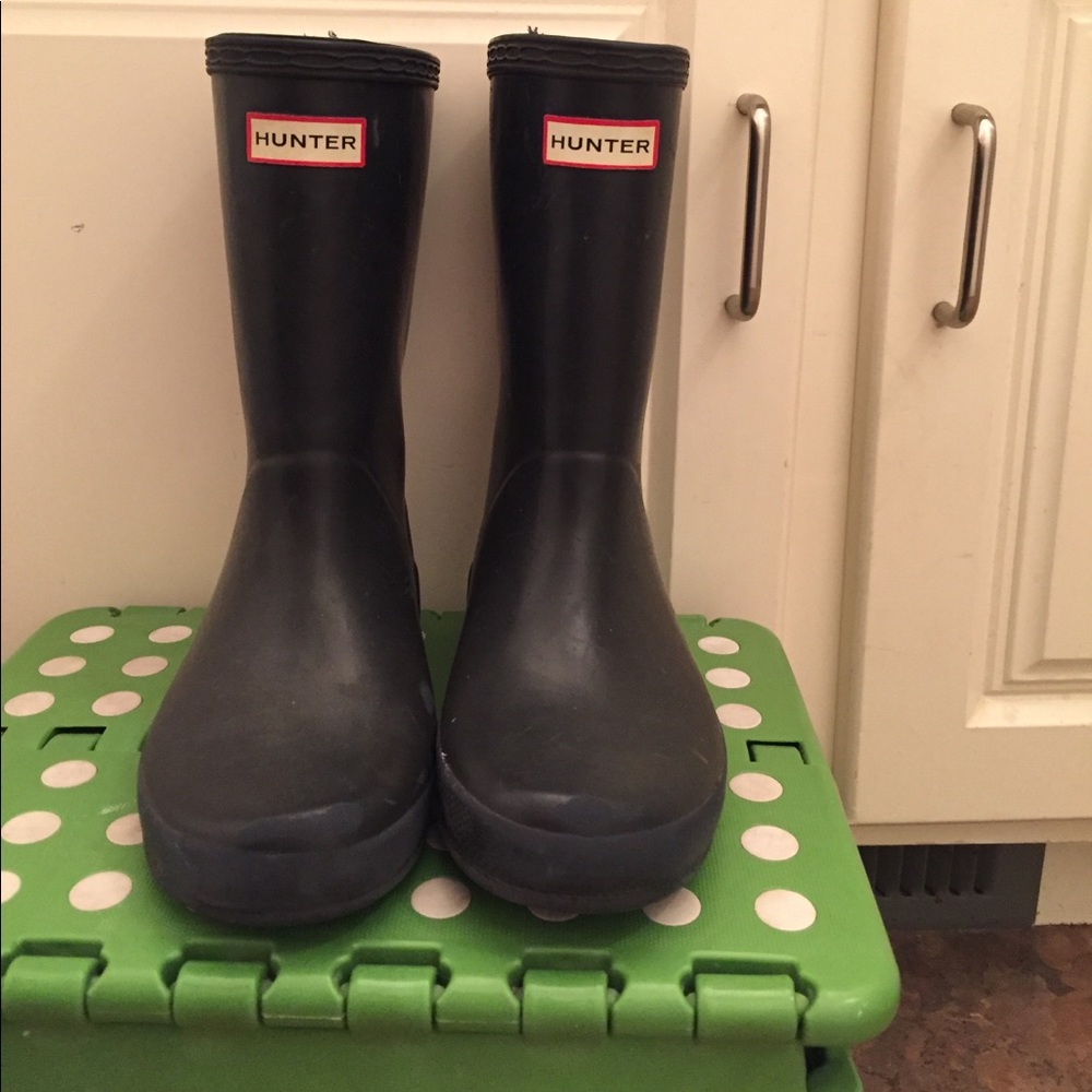 Kids hunter boots size 12