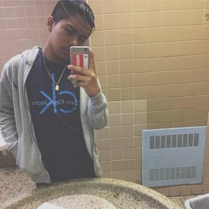 Meet your Posher, Armando