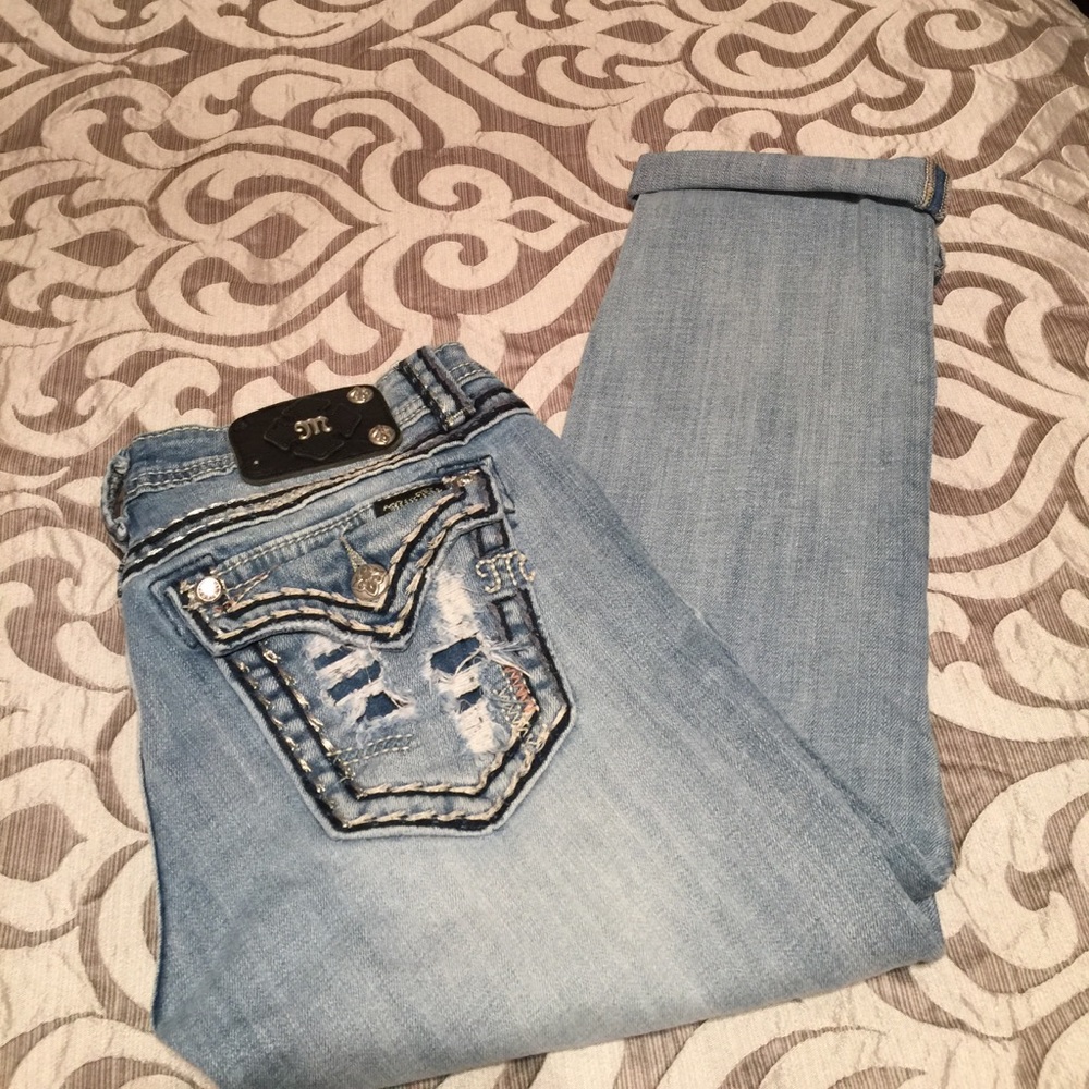 Miss Me Jeans - Cuffed Capri