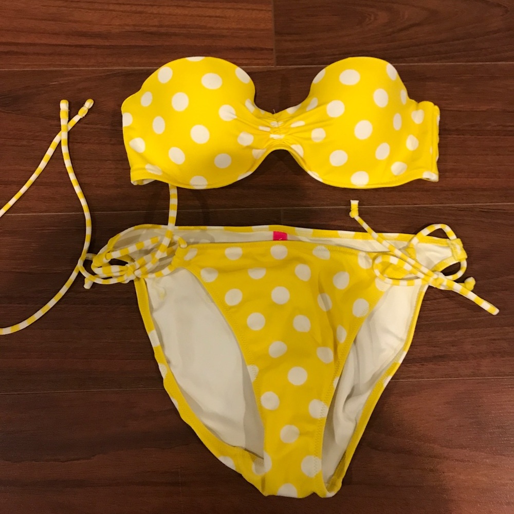VS yellow polka dot bikini