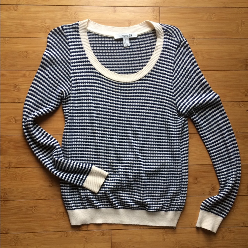 Lightweight navy and ivory colored sweater