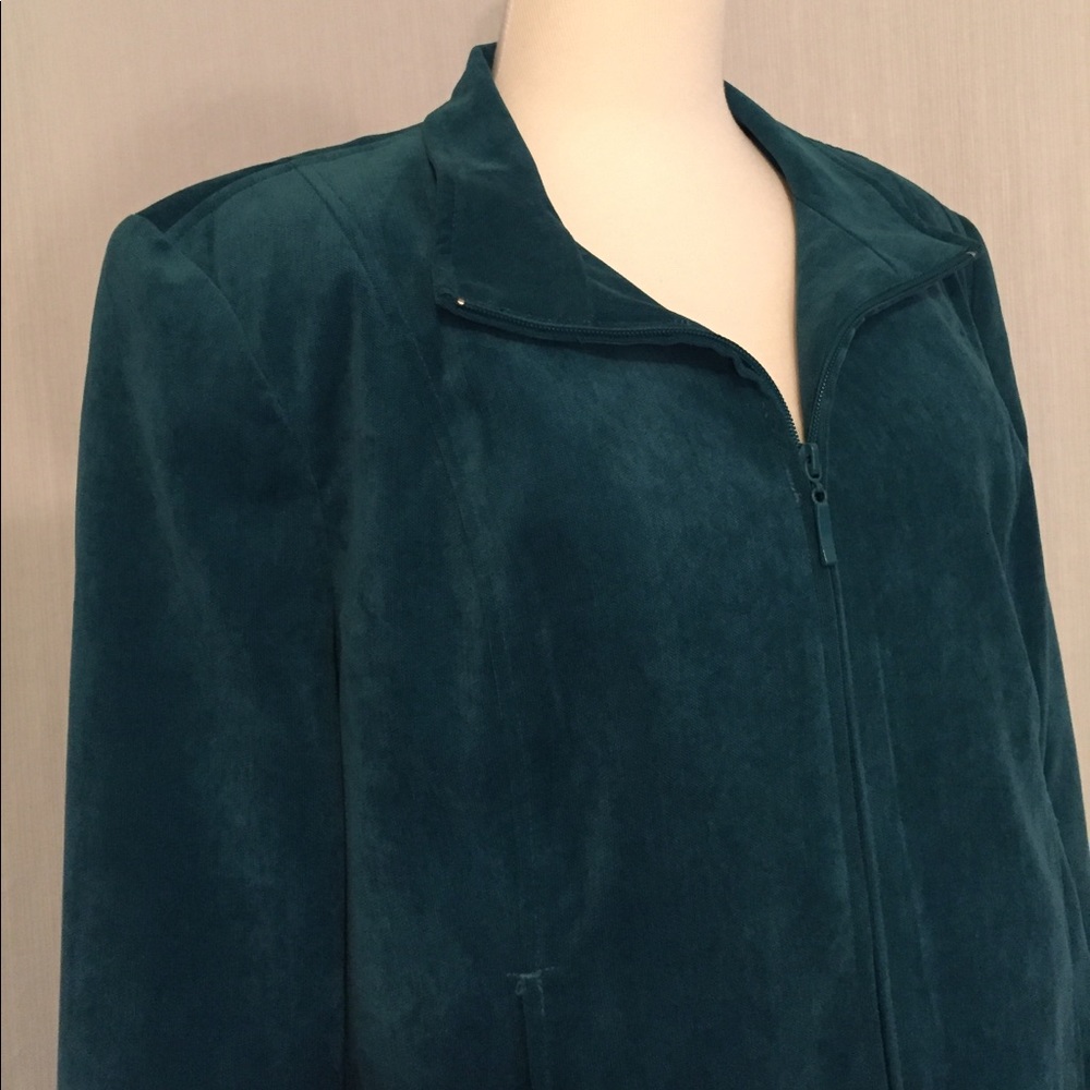 🔴3/$15 SALE! Dressbarn teal zip up jacket size XL