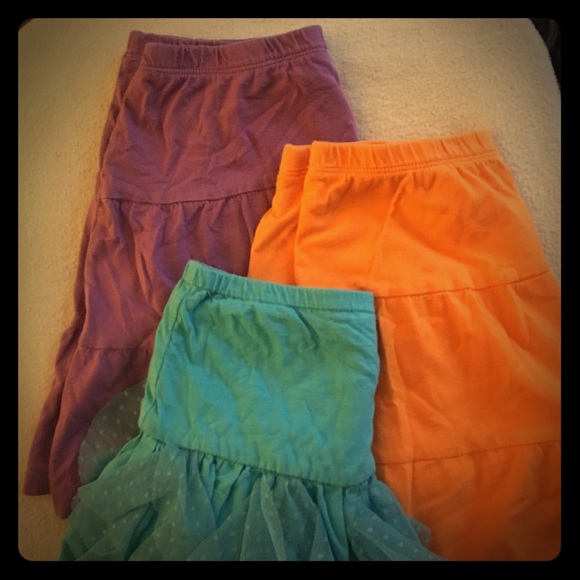 The Children's Place Other - Bundle Girls Solid Knit Skirt And Skorts