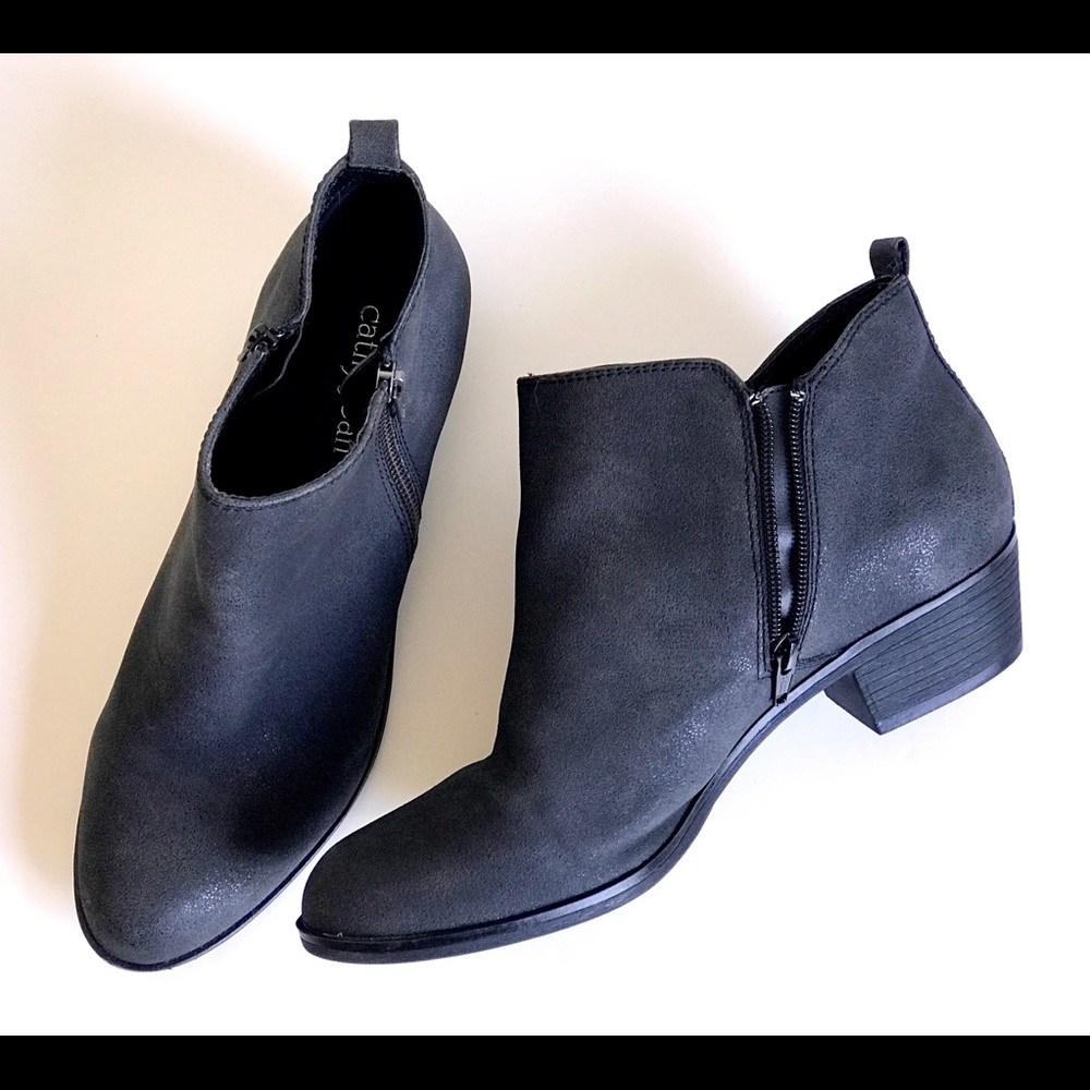 Size 10 faux suede Black Ankle Booties!