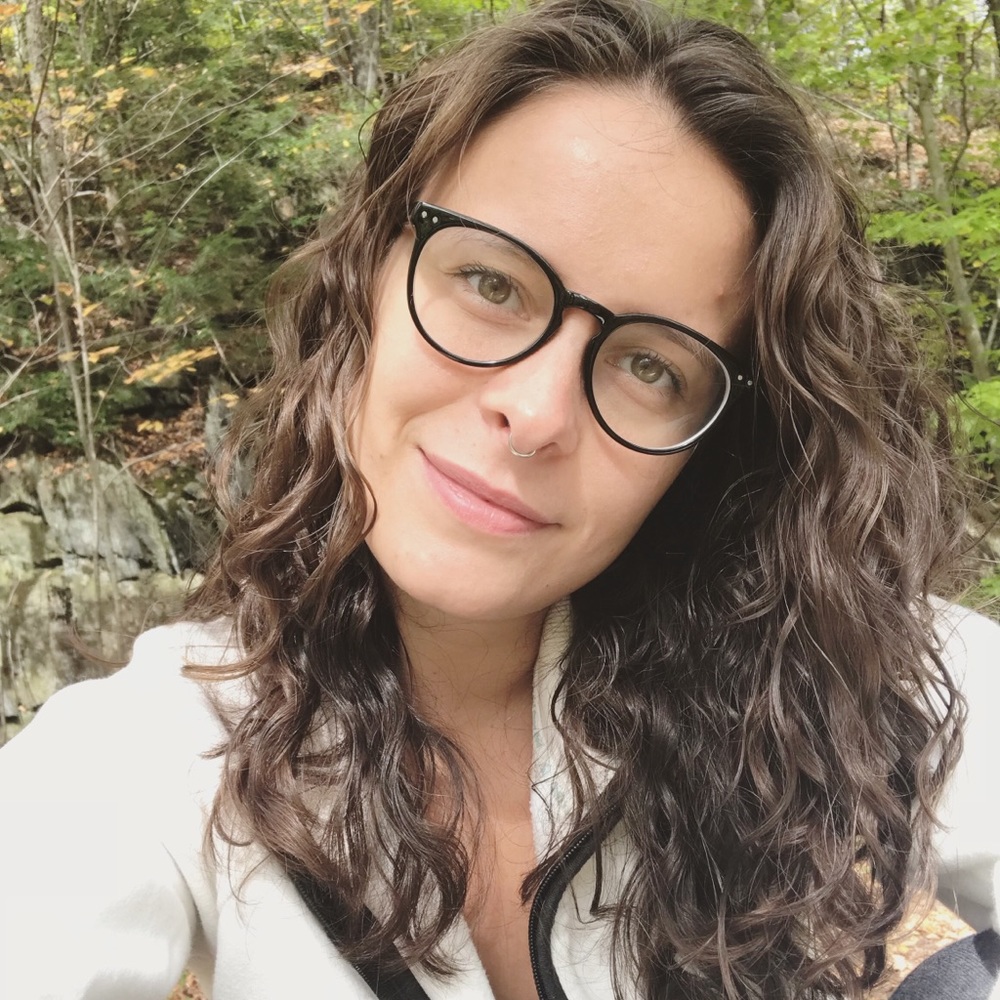 Meet your Posher, Lezette