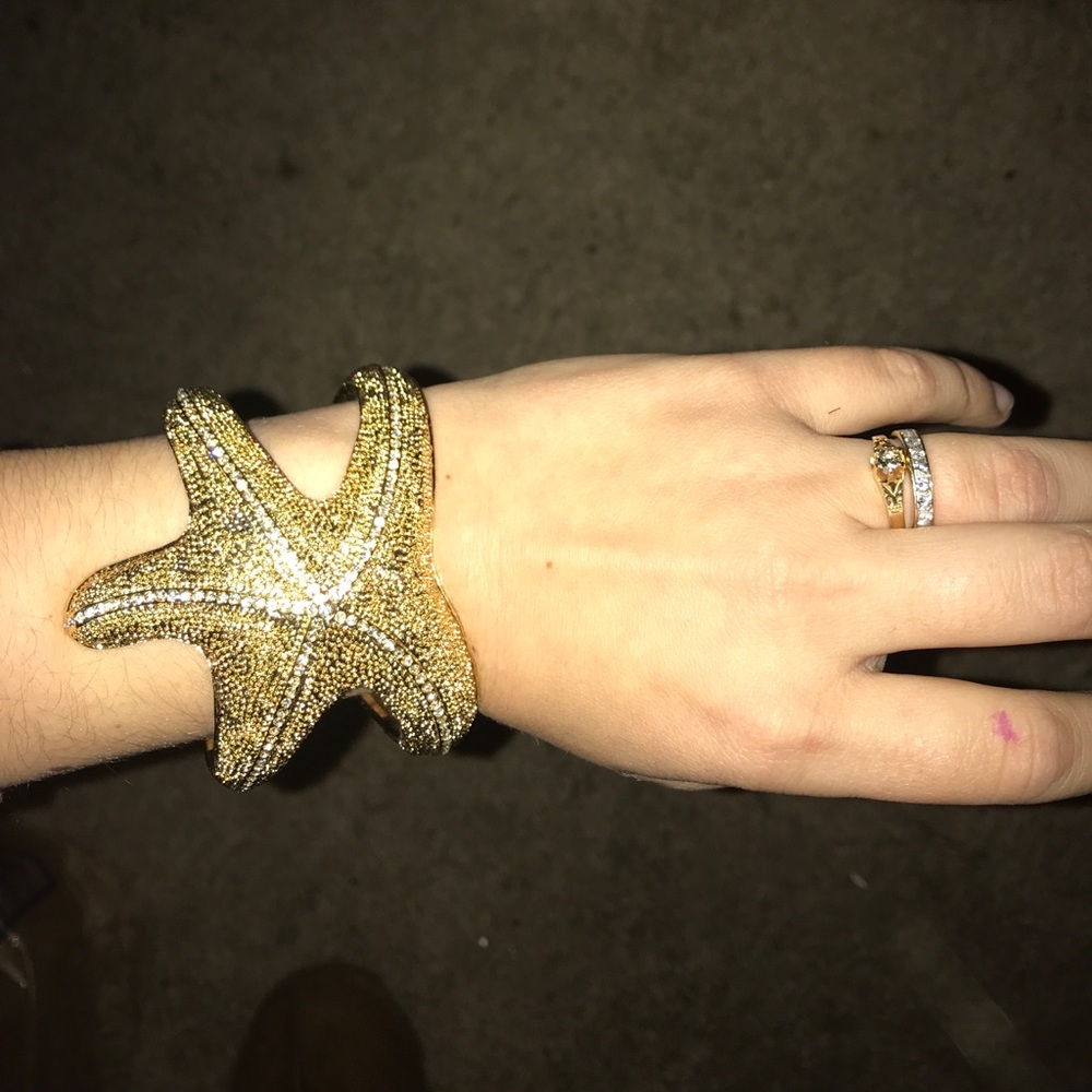 Lilly Pulitzer Gold Starfish Bangle