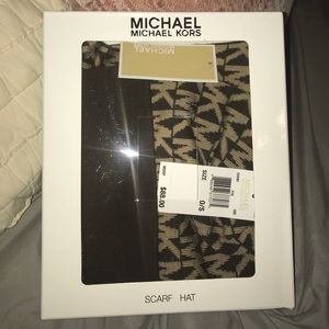 Authentic Michael Kors Scarf & Hat Set