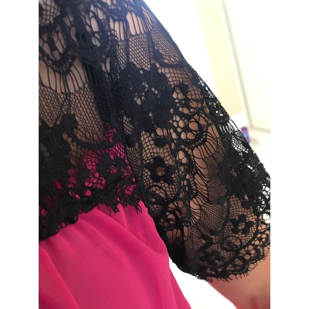 Pink/black blouse - Picture 4 of 4