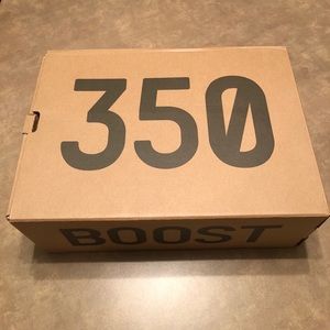 Yeezy Boost 350 V2