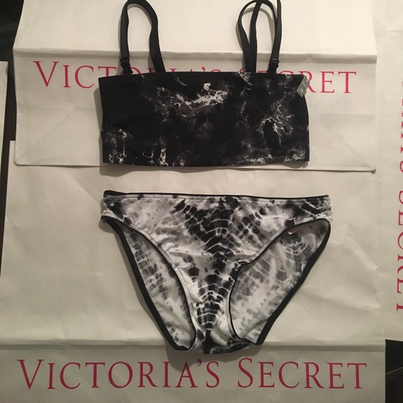 Victoria's Secret Other - Victoria's Secret marble set