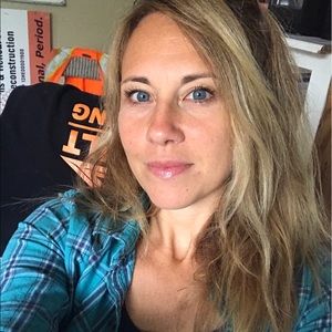 Meet your Posher, Eve