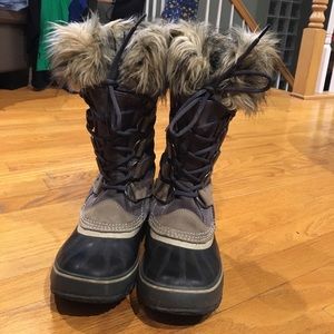 Joan of Arctic Sorel Snowboots