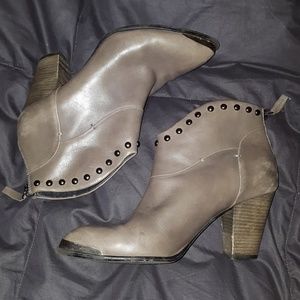 Leather B. Makowsky booties