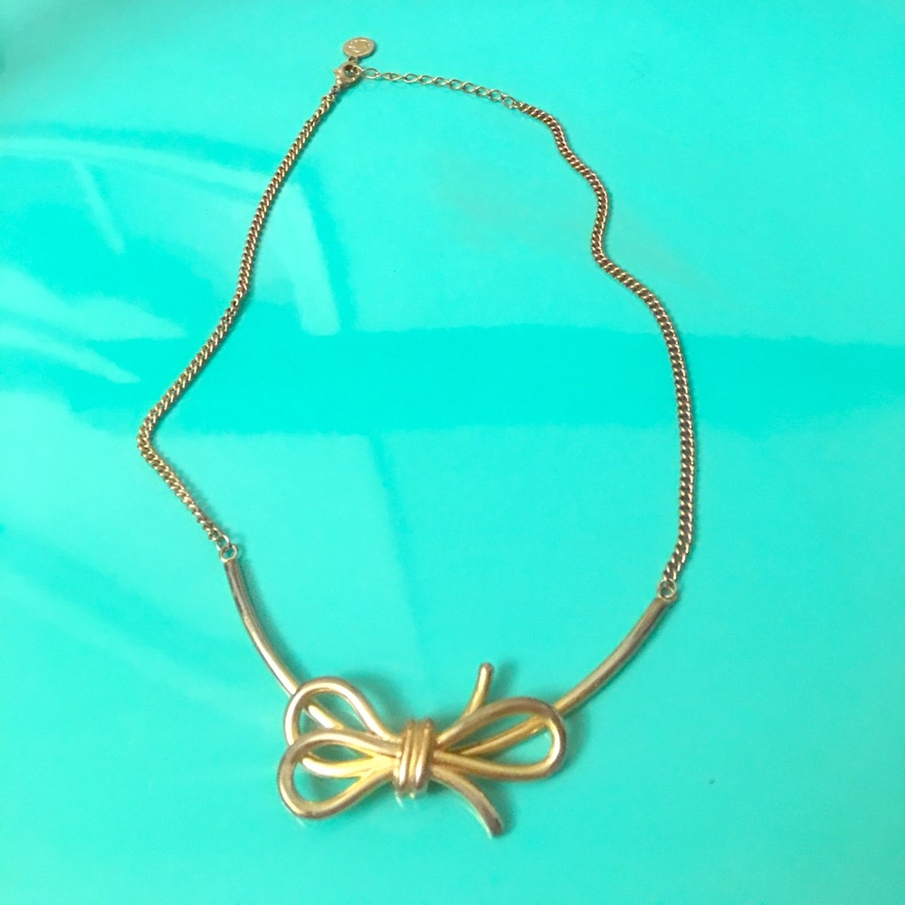 🛍2 for $20🛍 C.Wonder Bow Necklace - Picture 2 of 7